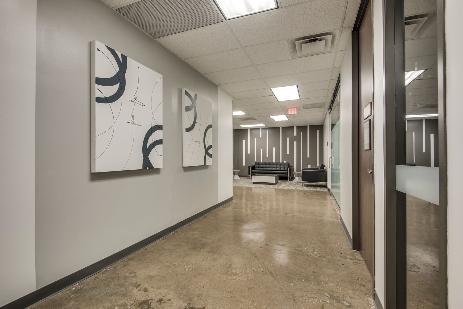 Eighty-Five Hundred Stemmons: 8500 N Stemmons Fwy, Dallas, TX 75247